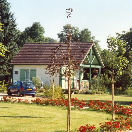Village-Chalets Le Ru Du Pre Deux Rivieres Ngoại thất bức ảnh