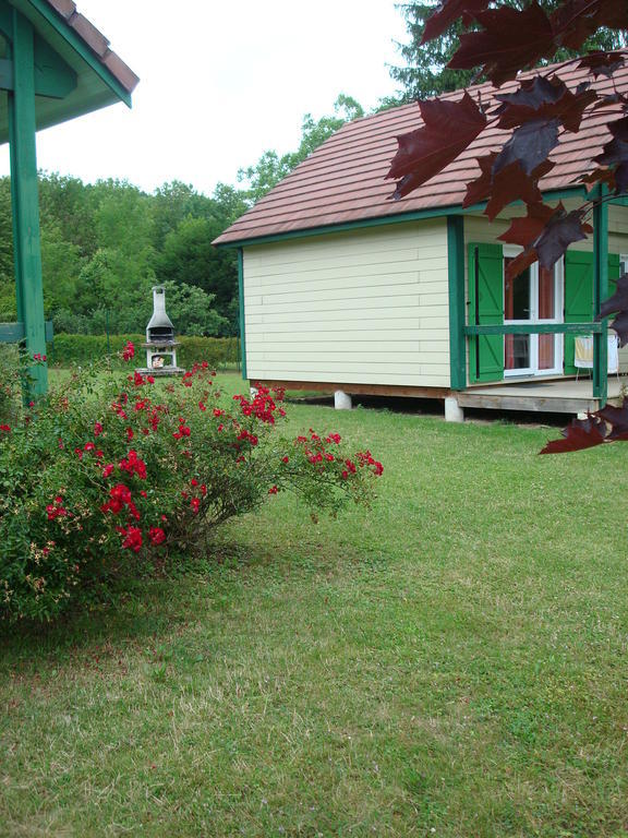 Village-Chalets Le Ru Du Pre Deux Rivieres Phòng bức ảnh