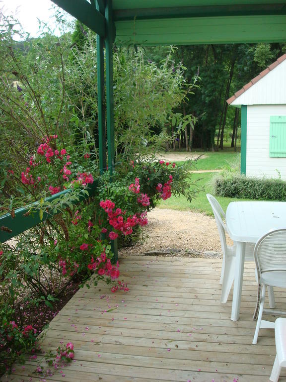 Village-Chalets Le Ru Du Pre Deux Rivieres Phòng bức ảnh