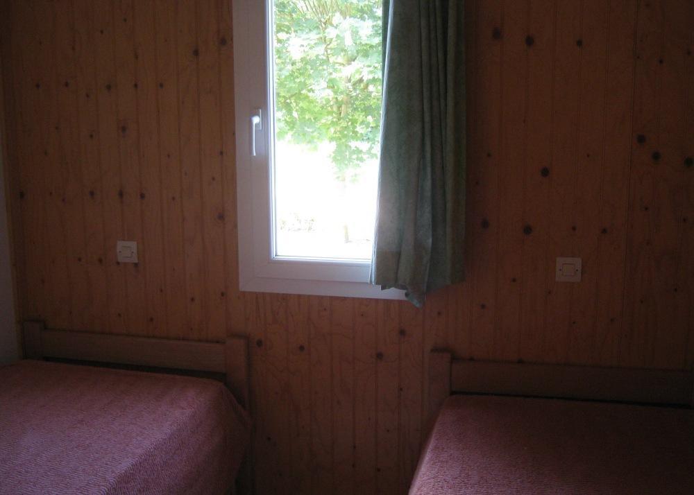 Village-Chalets Le Ru Du Pre Deux Rivieres Ngoại thất bức ảnh